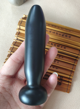 泗滨砭石天然疏通面部排毒刮痧