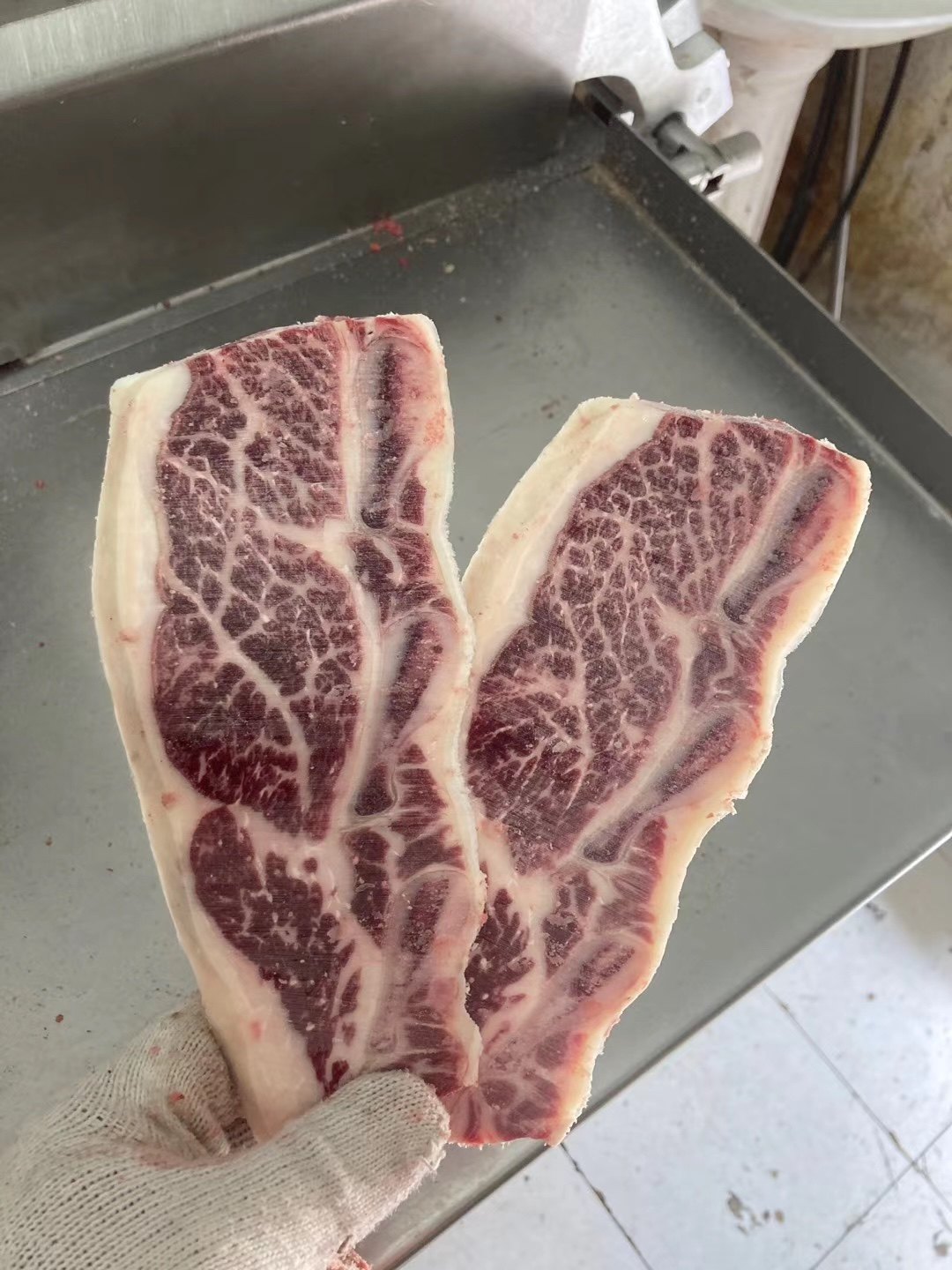 秒发5斤澳洲安格斯谷饲牛仔骨切片烧烤新鲜带骨牛小排奶提客