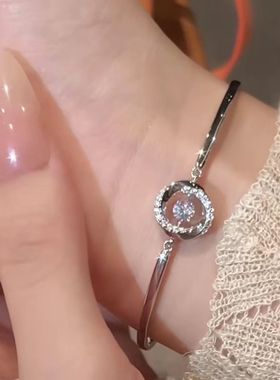 莫比乌斯手环三秒心动手镯2025年新款手链女小众时尚手链