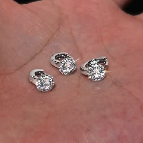 边缘耳骨925纯银针耳骨钉女高级感轻奢独特小耳扣耳骨环耳钉耳环 - 图2