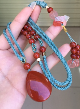 锦红南红玛瑙吊坠水滴川料无事牌手工编织项链毛衣链男女款原创