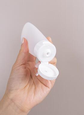 倒立软管洗面奶乳液沐浴露