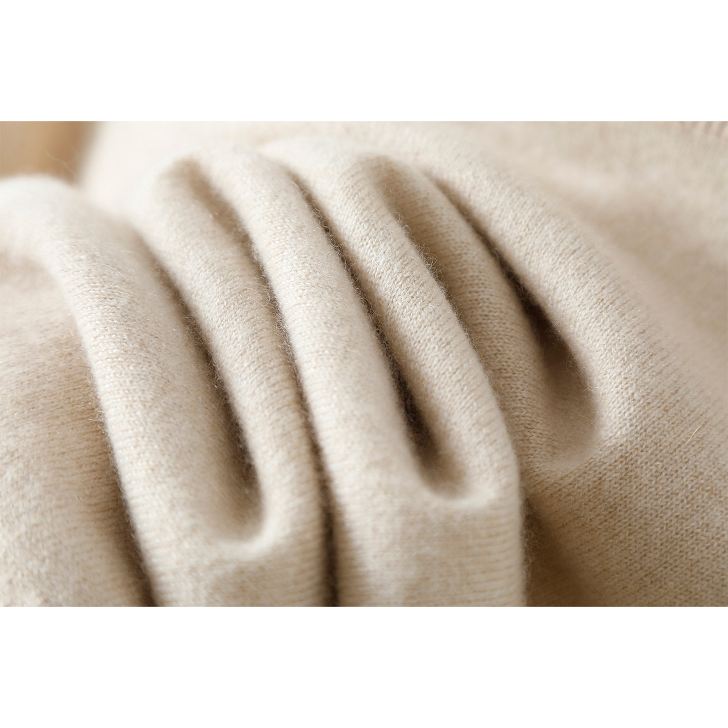 拿捏名媛气质！斜边设计100%纯山羊绒衫女高领纯羊绒毛衣打底衫,淘宝优惠券,粉丝福利购,淘宝优惠卷