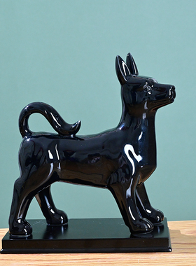 白色陶瓷生肖狗摆件房屋补角招财风水镇宅旺财可爱小狗客厅装饰品