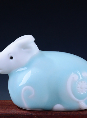 卡通白色招财老鼠办公室装饰品