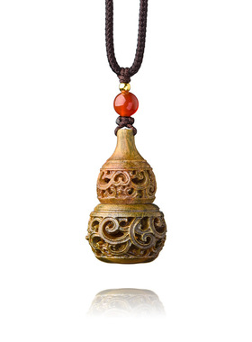 绿檀木葫芦镂空雕刻嘎乌