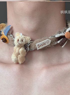 毛绒小熊蝴蝶结可爱甜酷风卡通元素项圈颈钛钢项链男女款个性亮眼