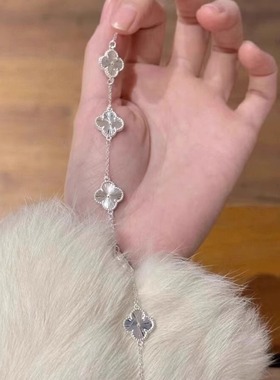 纯银项链，诠释简约漂亮