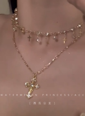 「幻影织梦」双层叠戴项链女款2025新款十字架吊坠高级感锁骨链潮