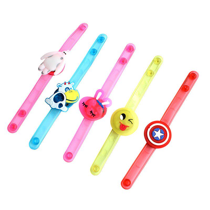 儿童发光手环玩具夜光幼儿园开学活动小奖品节日礼品卡通创意礼物