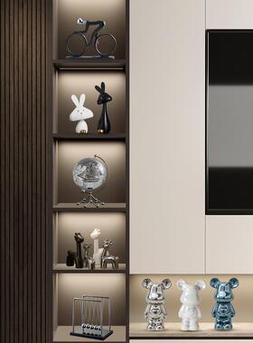 轻奢高档客厅艺术摆件高级感小众玄关玻璃展示酒柜子电视柜装饰品