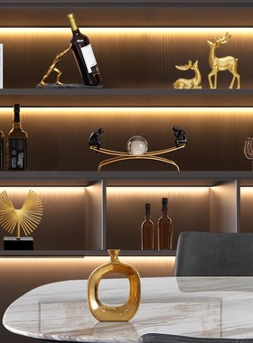 现代轻奢摆件客厅办公室酒柜书桌面家居装饰品红酒架软装搭配套装