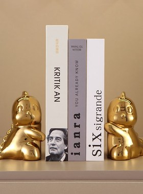 现代简约轻奢高级感人物书档摆件客厅书房电视柜酒柜装饰乔迁礼品