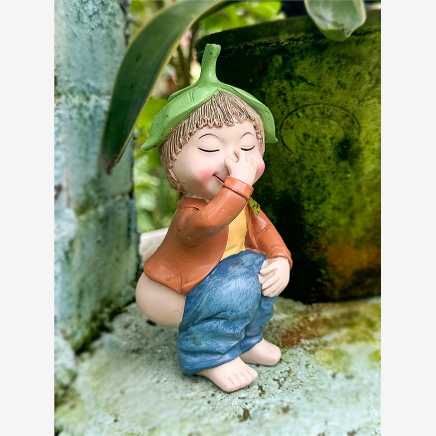 拉臭臭小男孩公仔家居阳台趣味摆件花盆电视柜橱窗茶几有趣装饰品 - 图1