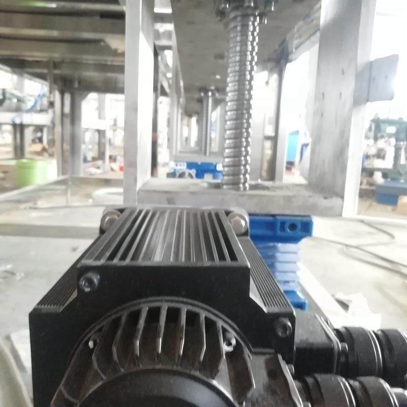 全自动定量灌装机8头/12头/18头多规格牛奶番茄酱高速自动灌装机,淘宝优惠券,粉丝福利购,淘宝优惠卷