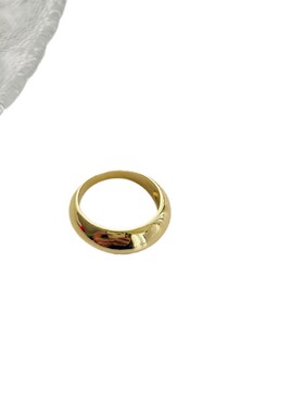 金色圆形素圈戒指女简约时尚通勤光滑亮极简小众设伙计轻奢指扣潮