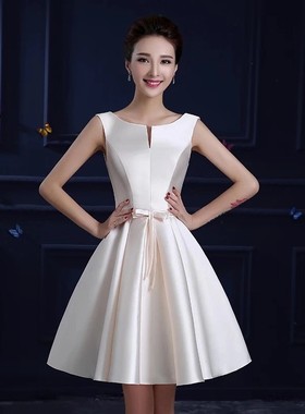 样板房衣帽间家具衣柜展r示厅衣服礼服道具裙子连衣裙摆件软装道