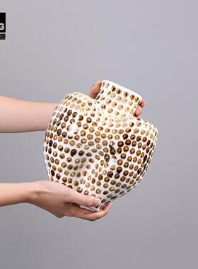 一匚 现代艺术波点手作几何陶瓷花器 样板间客厅玄关家居桌面摆件