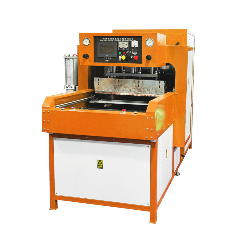 Electric vehicle helmet lining high frequency heat press machine High frequency sponge embossing synchronous fuse machine 15KW high frequency machine