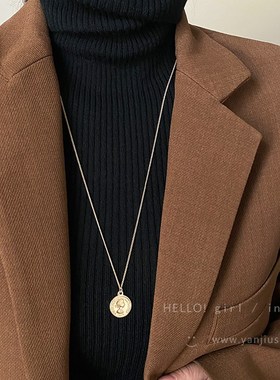 复古人像金币毛衣链2024新款爆款秋冬项链女轻奢小众长款毛衣配饰