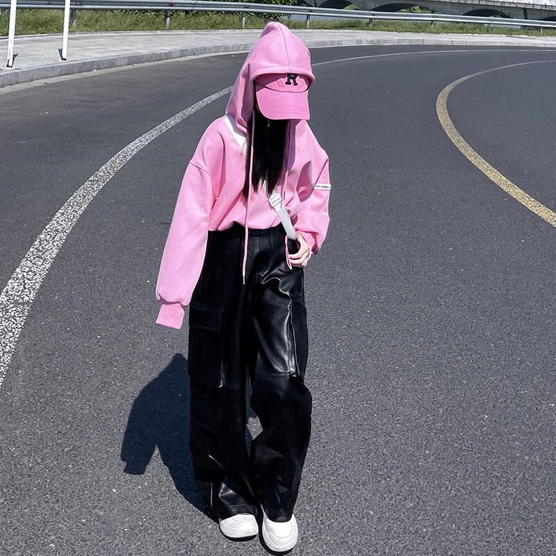 女童装美式高街秋冬女孩粉色短款连帽卫衣黑色皮裤工装裤两件套潮,淘宝优惠券,粉丝福利购,淘宝优惠卷