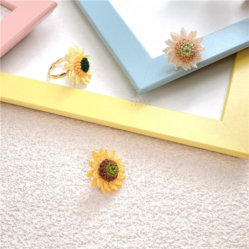 Gongxi handmade small sunflower earrings ring material package diy crochet micro hook No. 80 lace thread