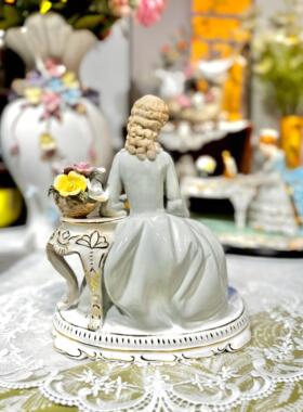 外贸非雅致欧式陶瓷人物艺术品摆件轻奢家居客厅玄关置物架装饰品