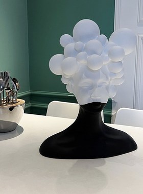 现代轻奢艺术神秘女人物雕塑摆件样板间家居桌面摆件创意软装饰品