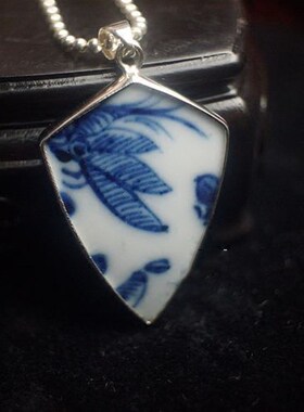 民族风古瓷片官窑老瓷片吊坠青花古瓷首饰复古手工挂件饰品项链女