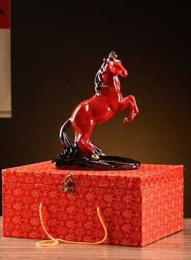 马到成功摆件陶瓷红色马工艺品家居客厅玄关酒柜装饰品创意招财马