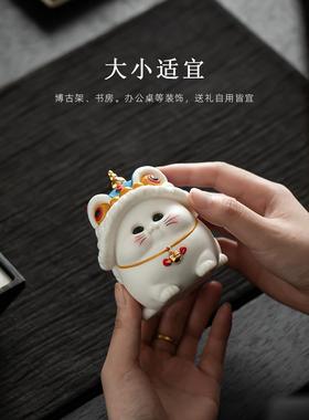 陶瓷吉祥猫家居装饰办公室客厅桌面国家趋势舞狮店装饰