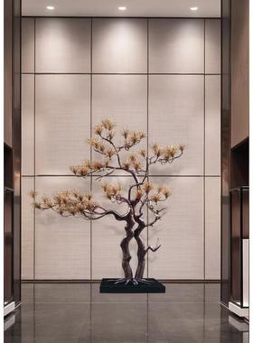 新中式迎客松铁艺摆件玄关仿真金属落地松树雕塑样板房装饰品
