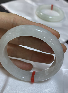 56正圈冰种翡翠手镯白月光系列天然缅甸翡翠A货白冰玉镯