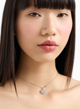 阿玛尼曾舜晞同款密镶幸运芯项链