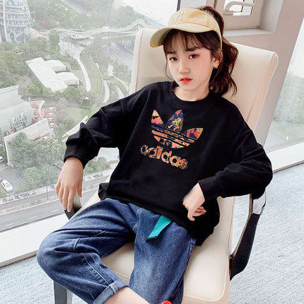 2020新款超火纯棉亲子宽松圆领卫衣 云比亚卫衣/绒衫