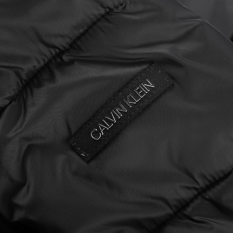 【6期免息】凯文克莱冬季新款羽绒服 Hubing Select 海外T恤