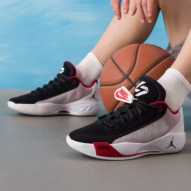 耐克官网男鞋 2025新款JORDAN LUKA .77东契奇运动球鞋缓震篮球鞋,淘宝优惠券,粉丝福利购,淘宝优惠卷