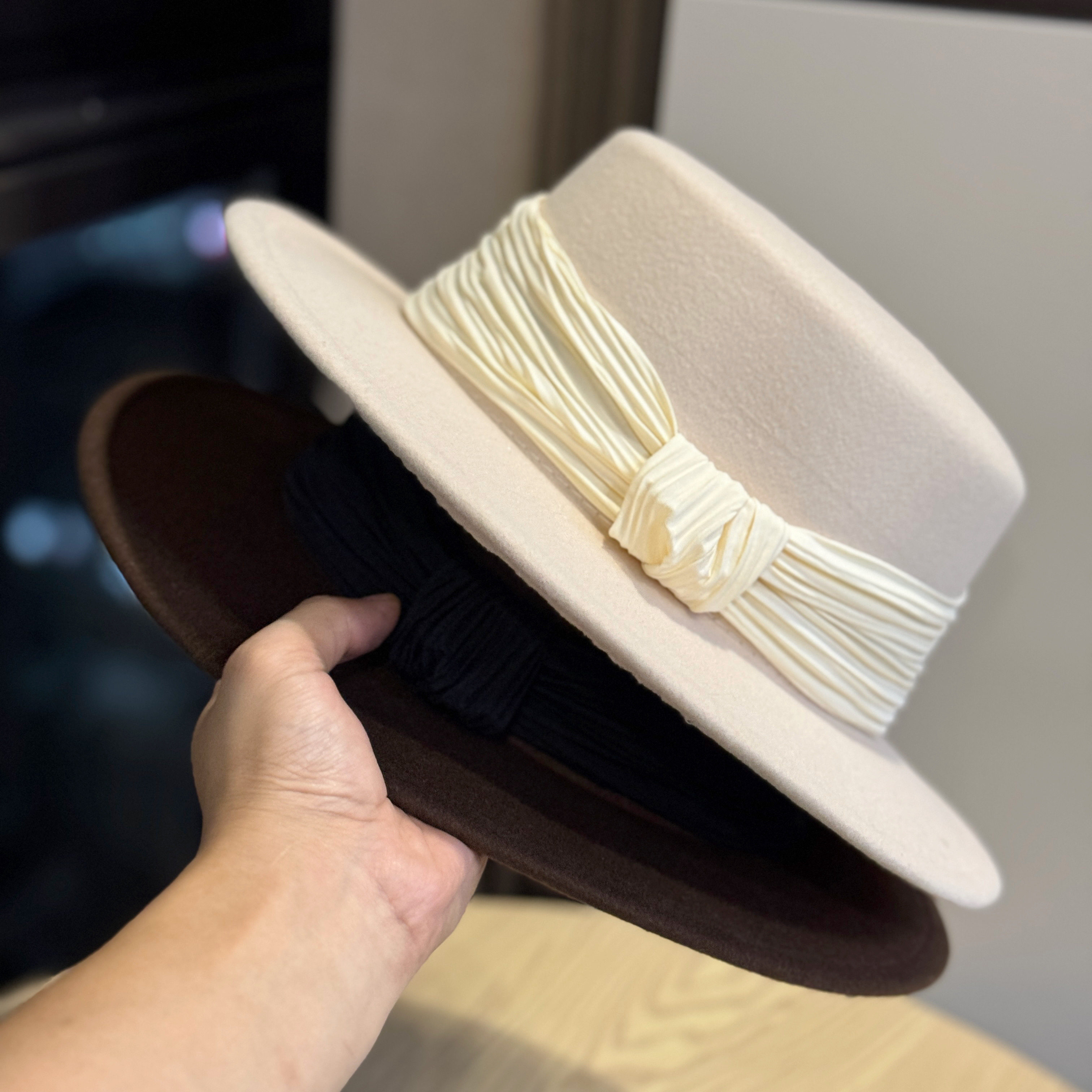 法式羊毛呢金丝带礼帽女士秋冬保暖轻奢爵士帽保暖法式复古时装帽,淘宝优惠券,粉丝福利购,淘宝优惠卷