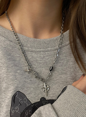 钛钢男女星芒月亮项链拍三付二