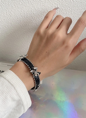 小众轻奢蝴蝶手链黑色皮革手镯女