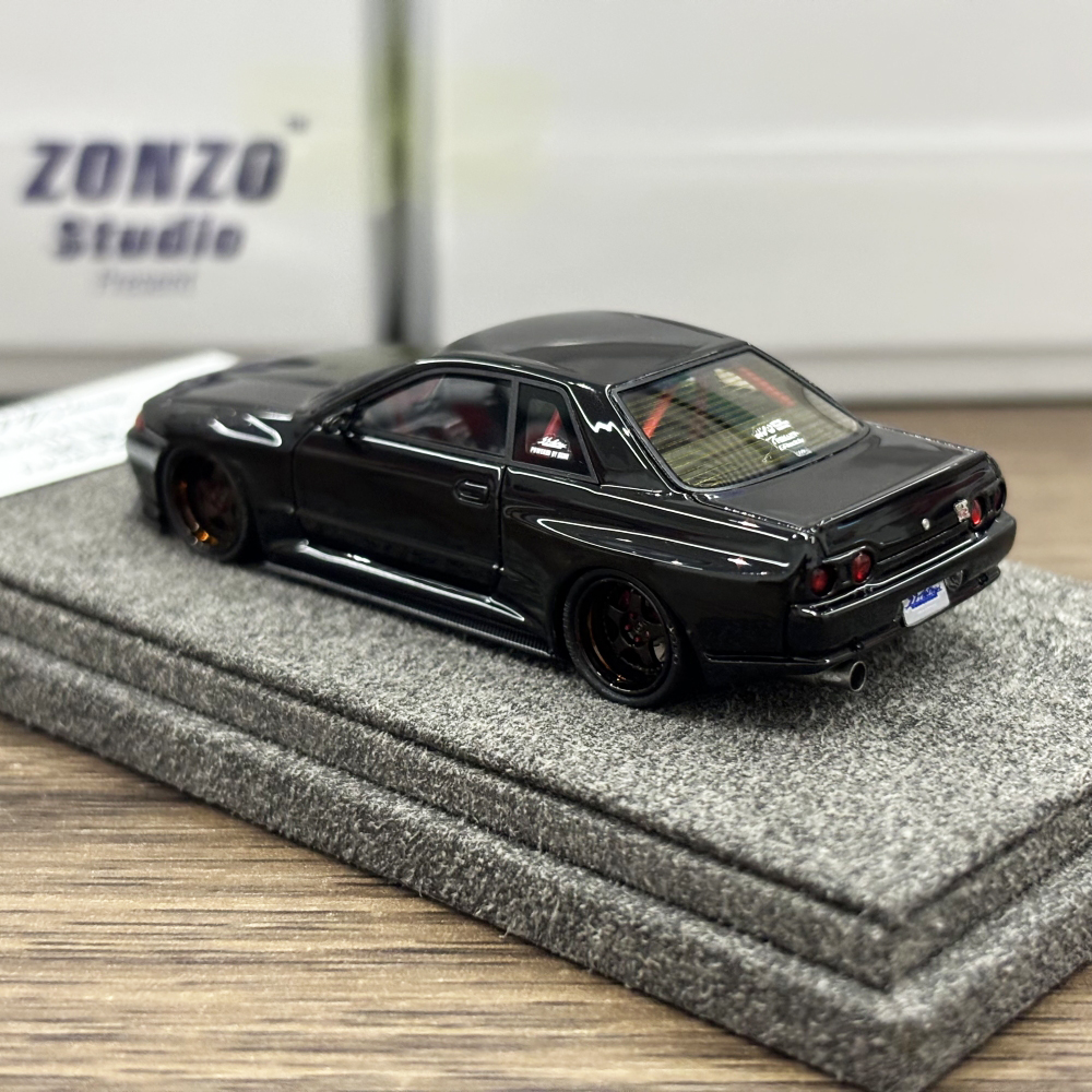 技研所 1:64 Garage Active Widebody R32 高端树脂仿真汽车模型 - 图3