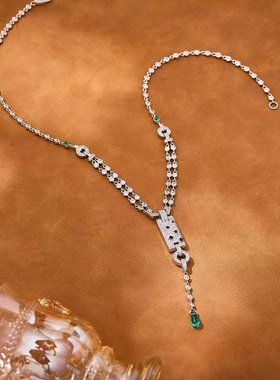 黑花小方牌项链气质百搭