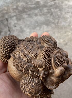 精雕沉香木雕招财三足牛角金蟾装饰品实木家居客厅办公桌面小摆件