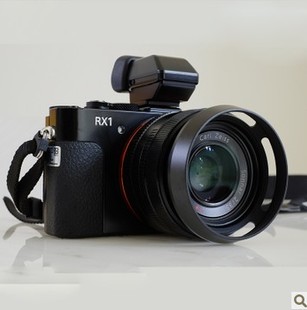 适用于索尼RX1 RX1R RX1Rm2 A6000 55-210遮光罩+UV镜+镜头盖49mm-图1