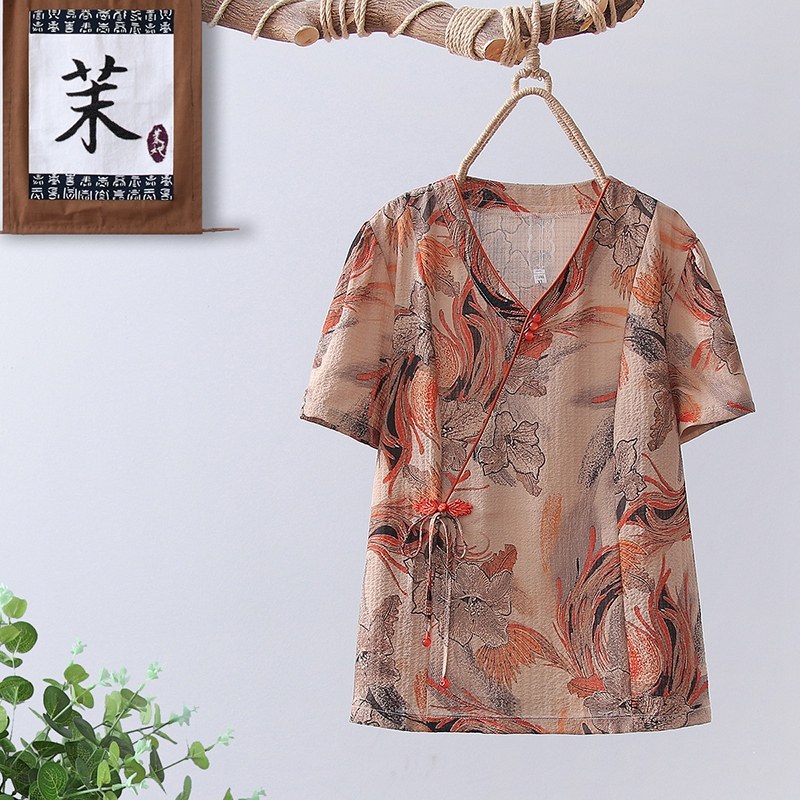  茉她女装中老年女装