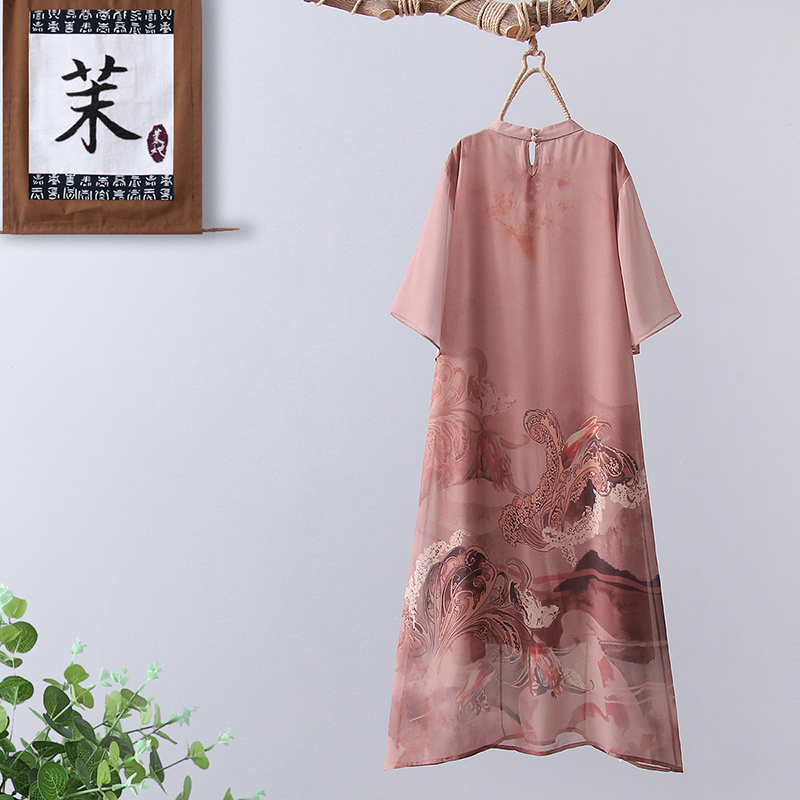  茉她女装中老年女装