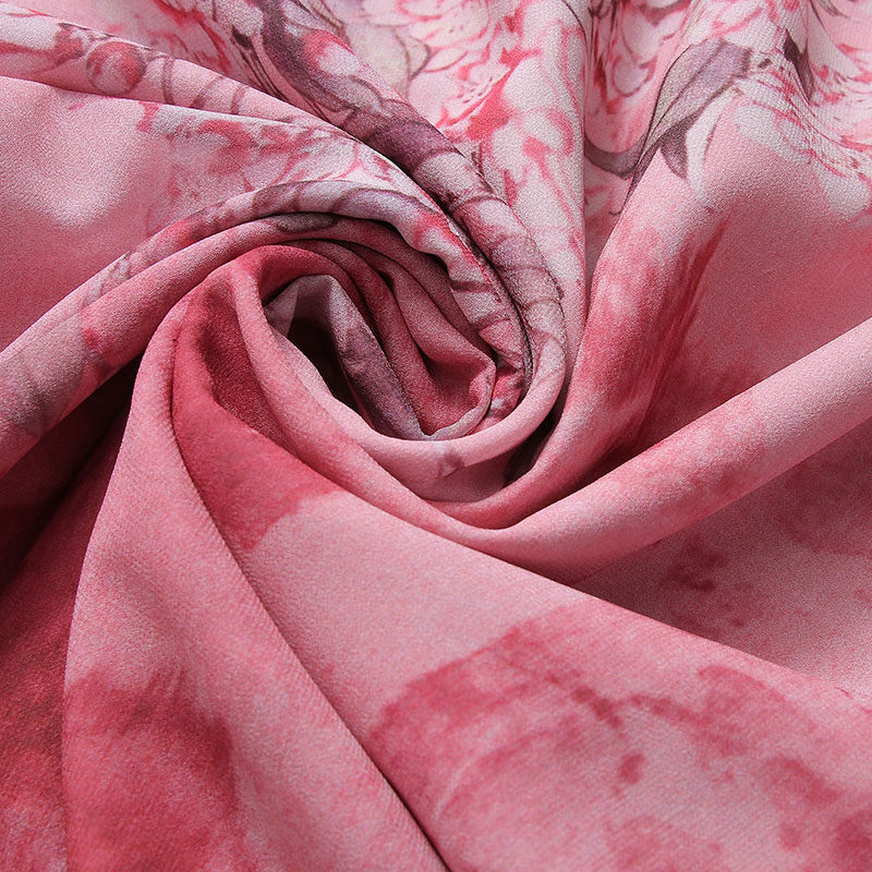  茉她女装中老年女装