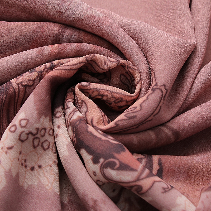  茉她女装中老年女装