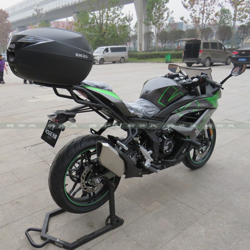 适用无极250RR后尾架跑车货架LX250GS-3后扶手后尾翼载物架改装件 - 图2