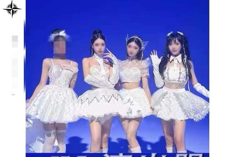 KPOP演出服女团M7主播白色同款新舞蹈队台套装打歌韩年会表爵士服 - 图0